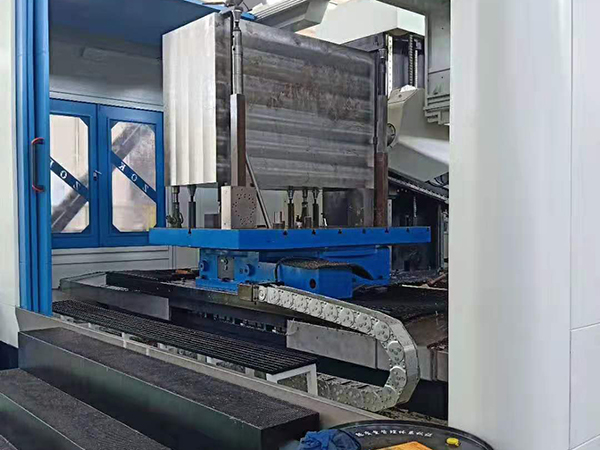 六轴深孔钻设备